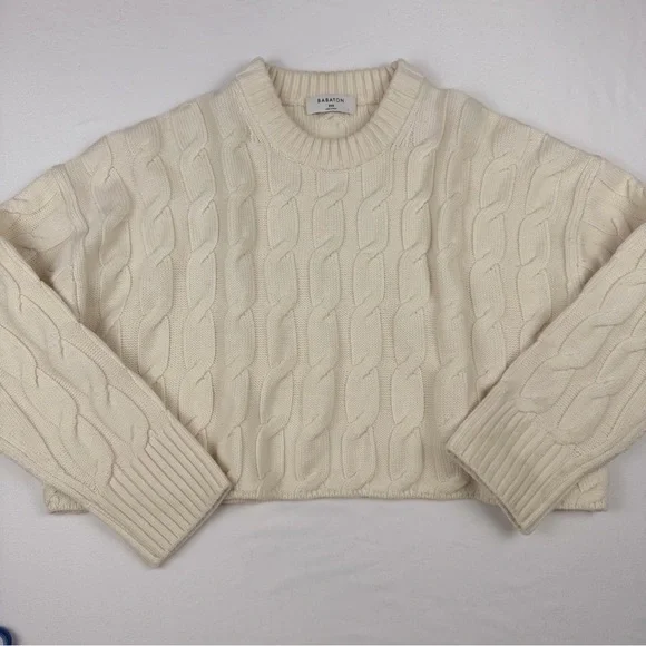 ARITZIA Babaton Cable Knit Glory Wool Cropped Sweater in Heather Birch
2XS EUC - Picture 10 of 12